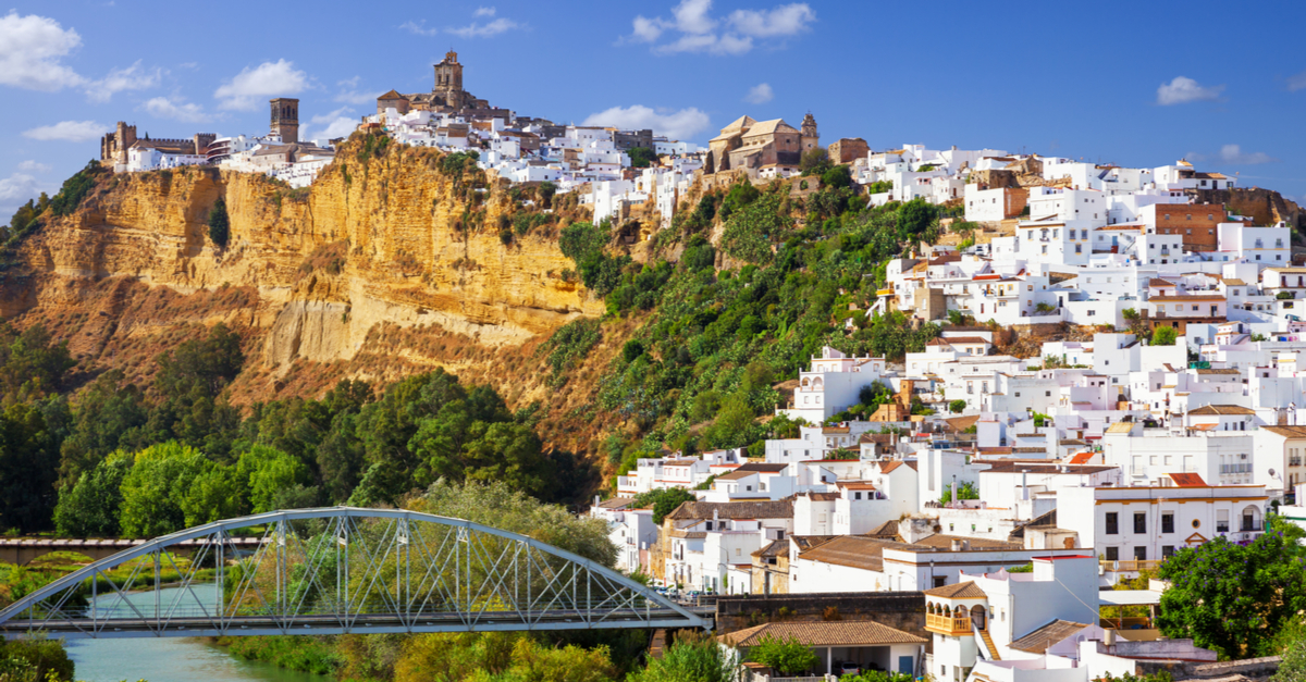 VENTAJON - Ruta por los pueblos blancos más genuinos de España